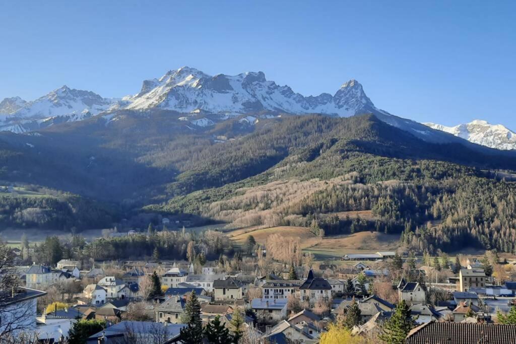Cap Plein Sud En Ubaye Apartment Barcelonnette Bagian luar foto